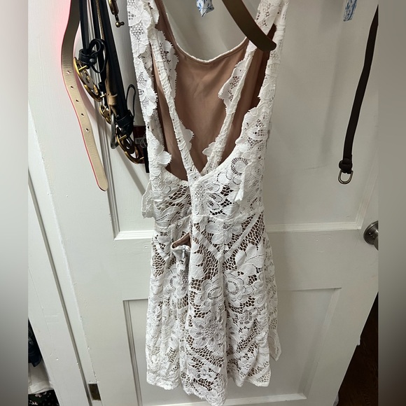 For Love & Lemons Gianna Mini Lace Apron Dress Size M - Picture 8 of 11